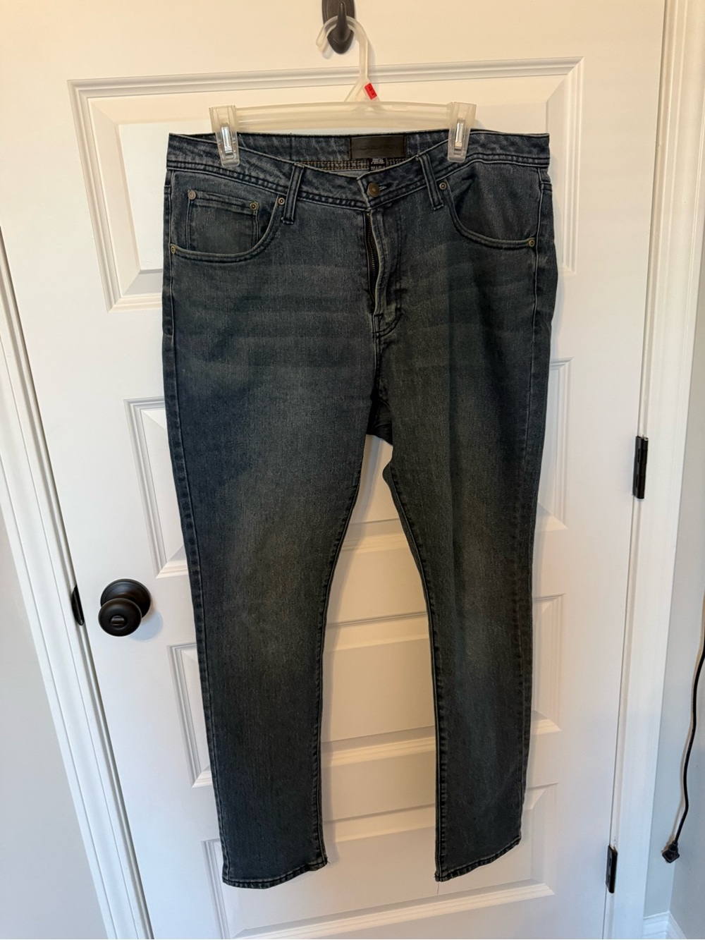 Men's Dark denim jeans